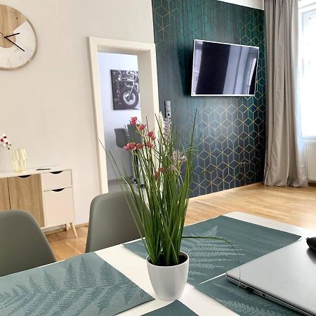 Premium Apartment Am Einsiedlerpark Wien Eksteriør billede